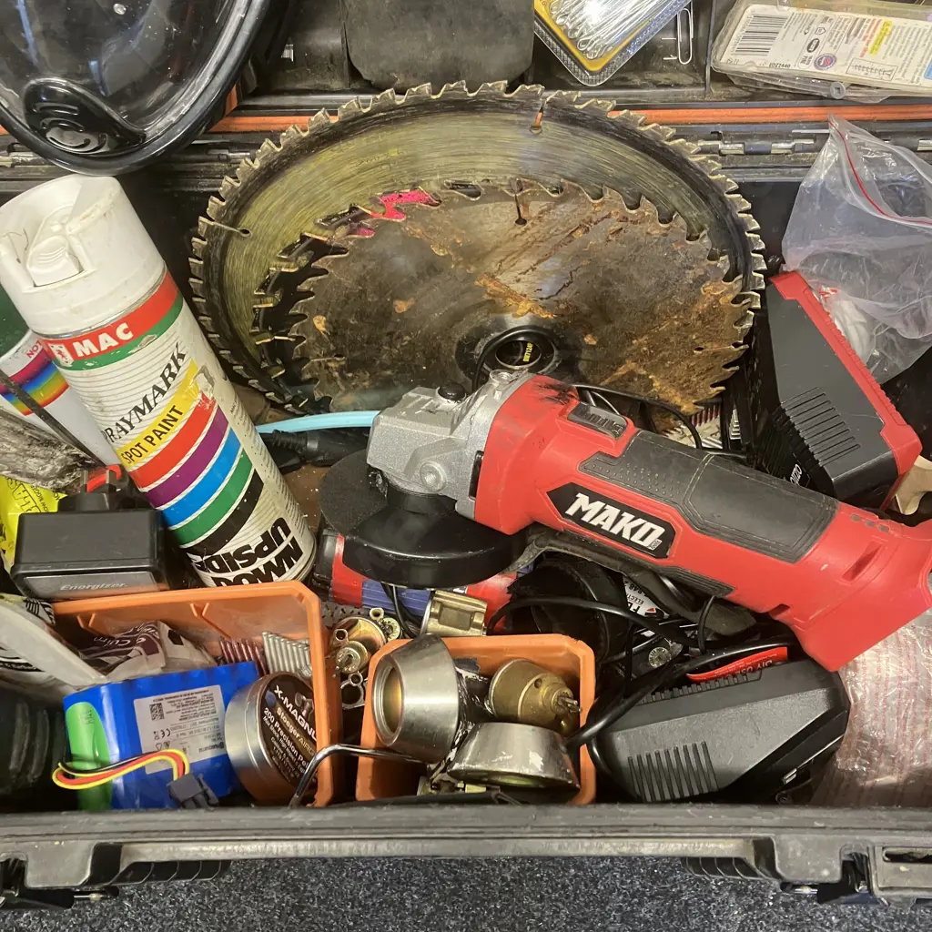 AEG Quickstack Toolbox, Electronic Items, Mako Angle Grinder Skin Only, Ozito Chargers, Blades, Tools Etc Image 1++