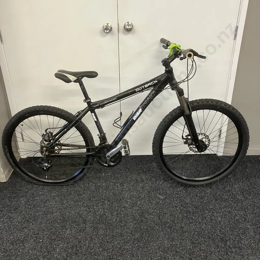 Black Diamondback Outback Bike Image 1++