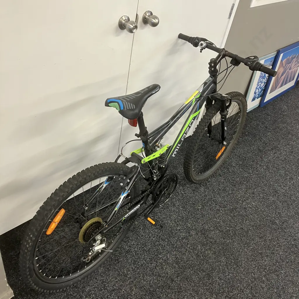 Milazo Ridge 2.0 Black & Green Bike Image 1++