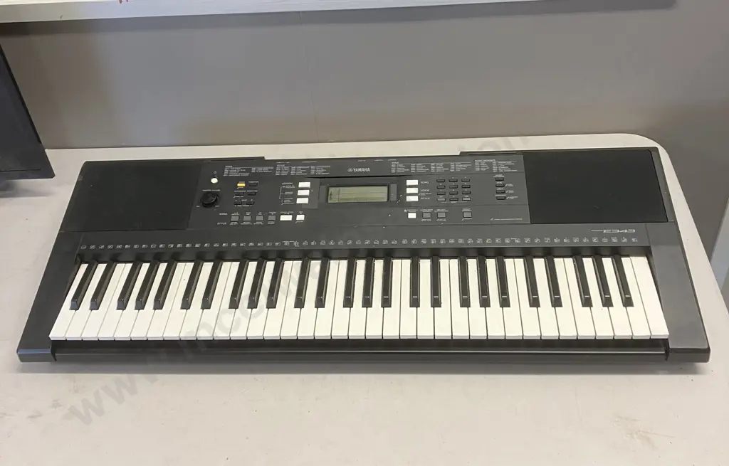 Yamaha PSR-W343 Keyboard (No Power Supply) Image 1++
