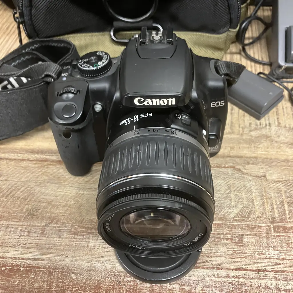 Canon EOS 400D Camera With 18-55mm Lens, Batteries & Charger, Bag & Remote Switch Image 1++
