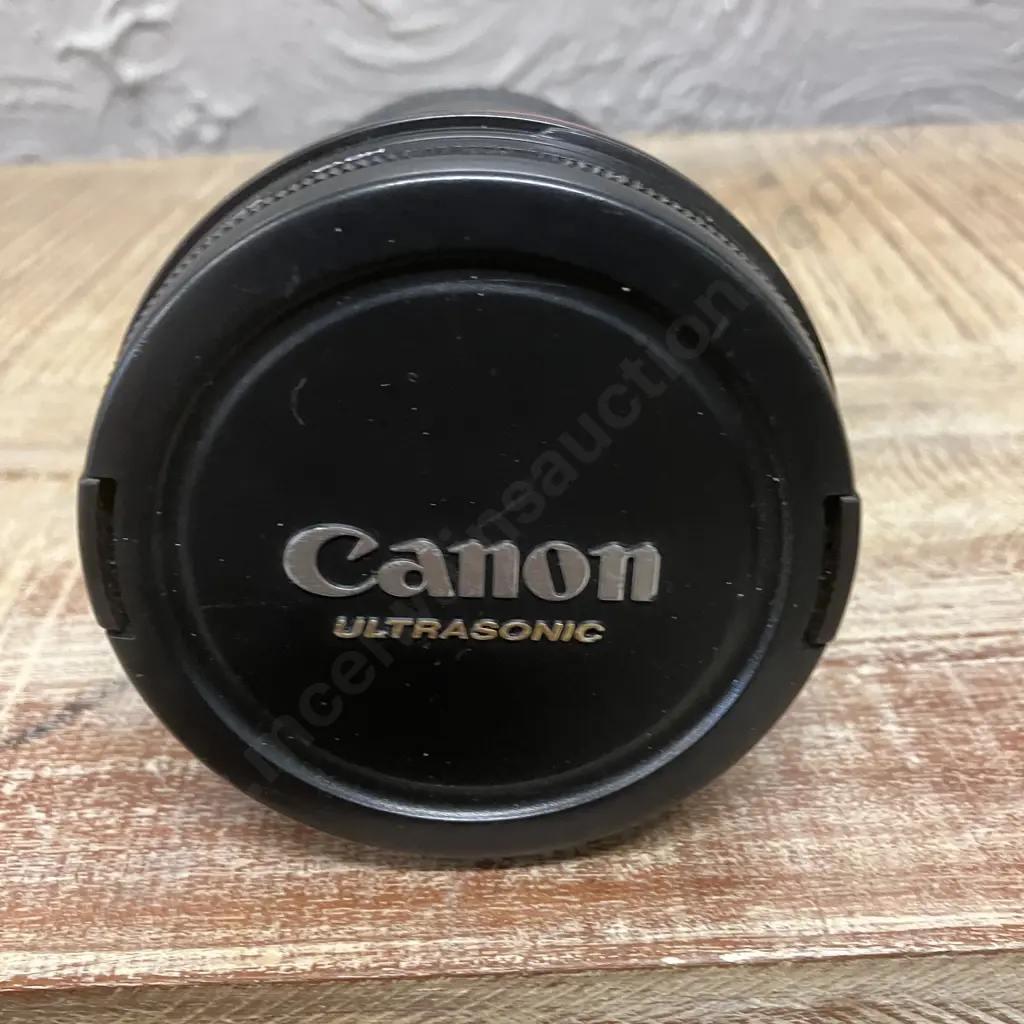 Canon EF 17-40mm F/4 L USM Lens Image 1++