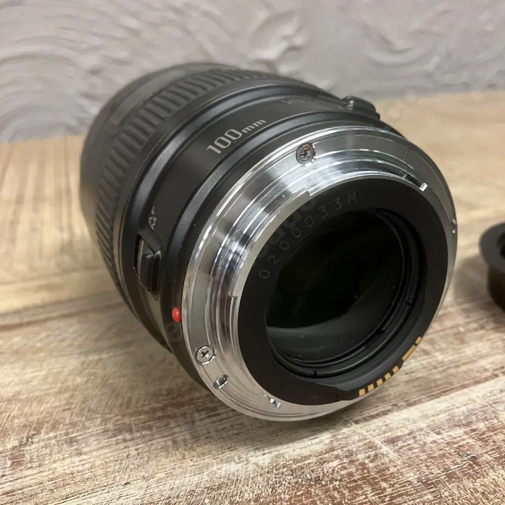 Canon EF 100mm f/2.8 Macro Portrait Prime Lens EF Mount from Japan Image 1++