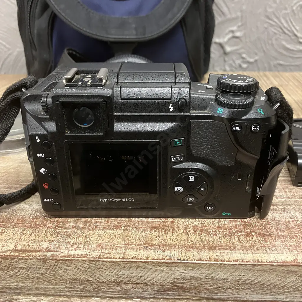 Olympus E-300 8MP Camera With 14-45mm & 40-150mm Lenses, Filter & Bag, Battery (No Charger) Image 1++