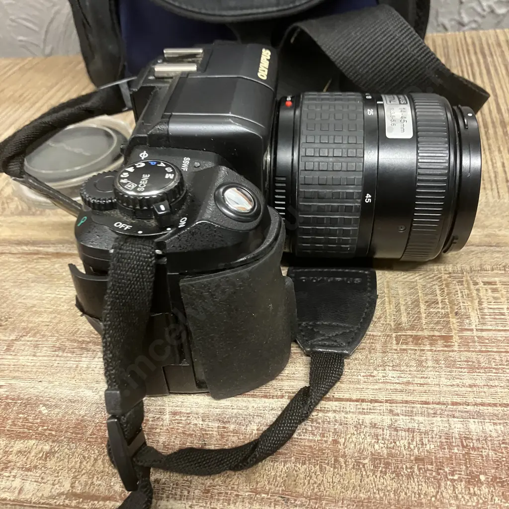 Olympus E-300 8MP Camera With 14-45mm & 40-150mm Lenses, Filter & Bag, Battery (No Charger) Image 1++