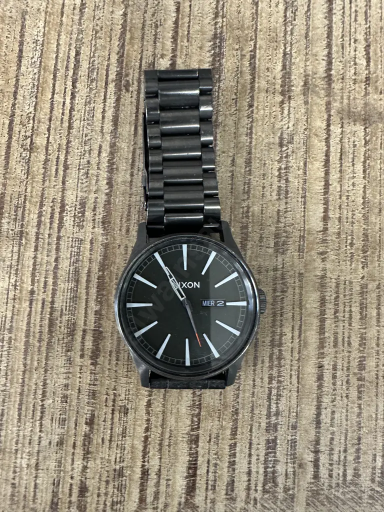 Grey Mens Nixon Never Be Late Watch The Sentry SS Image 1++