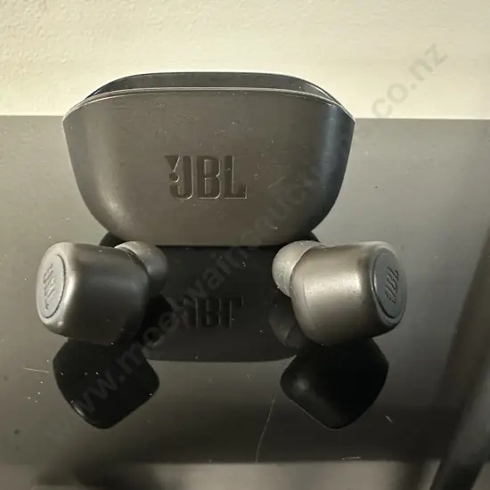 Black JBL Wave 100T Buds In Charging Case