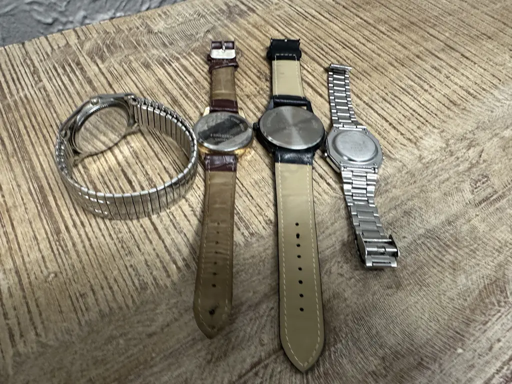 Selection Of Watches Including Quartz Etc Image 1++