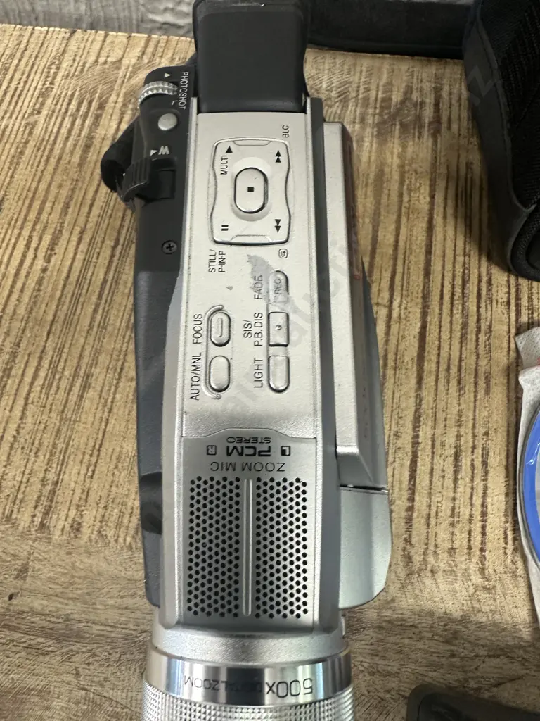 Panasonic NV-DS30A MiniDV Cassette Tape Digital Video Camera Camcorder, Battery, Tape, Remote Control Etc & Sony Bag Image 1++