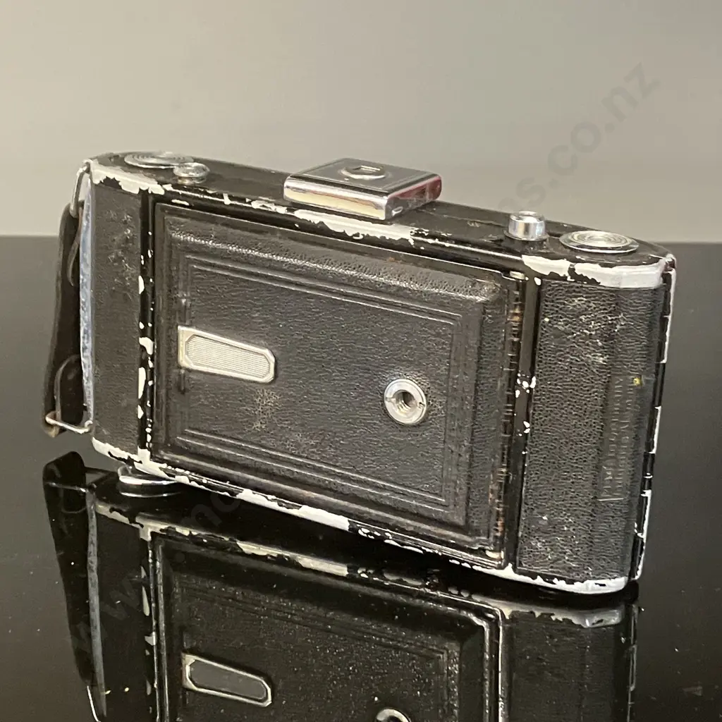 Zeiss Ikon NETTAR 515/2 with Nettar-Anastigmat 105mm f6.3 Derval Leaf Shutter (#J38147) 1930s Image 1++