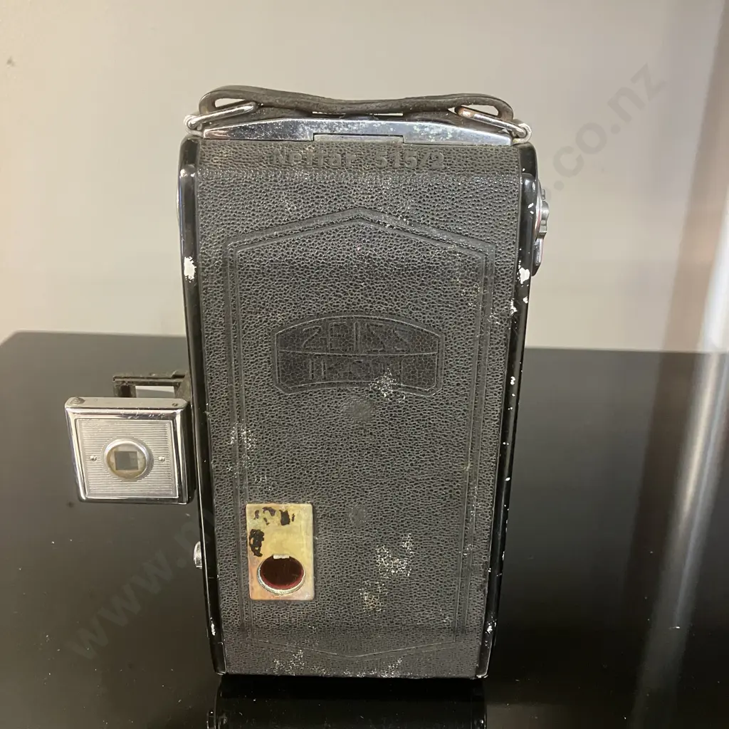 Zeiss Ikon NETTAR 515/2 with Nettar-Anastigmat 105mm f6.3 Derval Leaf Shutter (#J38147) 1930s Image 1++