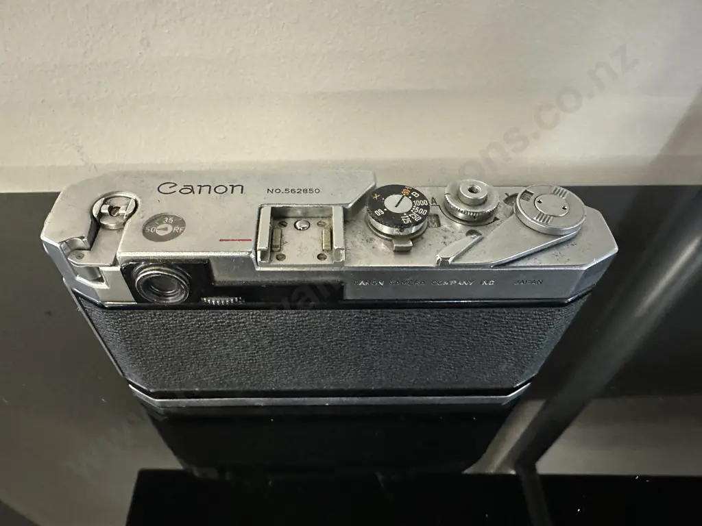 Canon Model VL2 35mm Rangefinder Film Camera Body Leica Screw Mount JAPAN (#562850) 1958 Image 1++