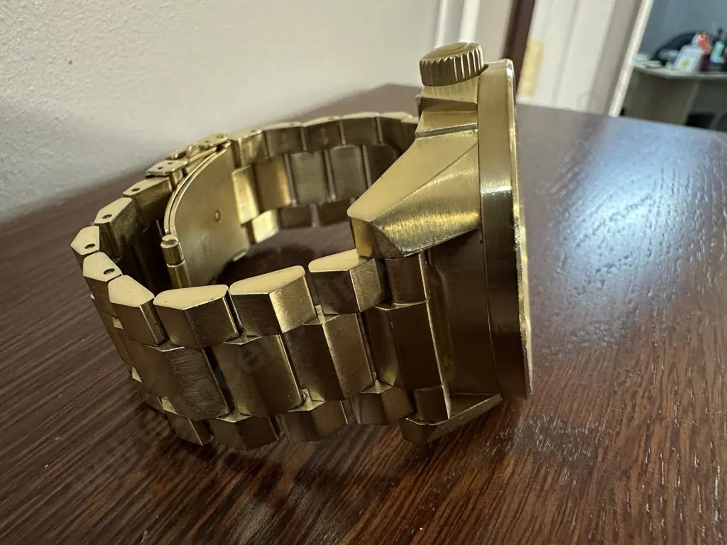 Mens Nixon 'The Corporal' Gold Coloured Watch With Black Face Image 1++
