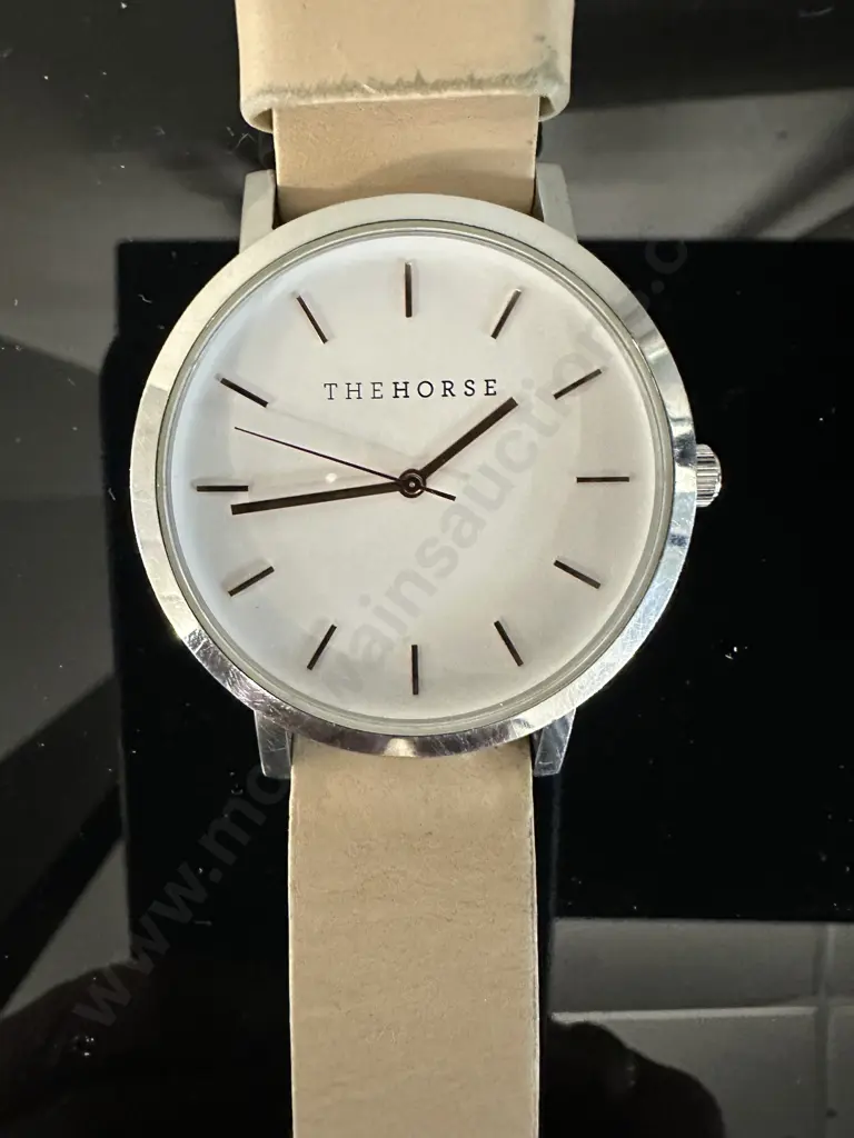 The Original Time Teller Watch 'The Horse Watch' Beige Strap Image 1++