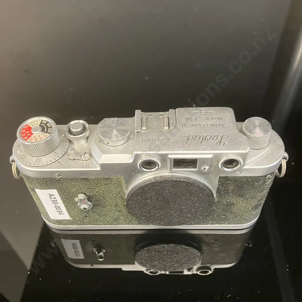 Rare Showa Works (Shōwa Kōgaku) Leotax K Rangefinder Camera Body (#57668) 1955 Image 1++