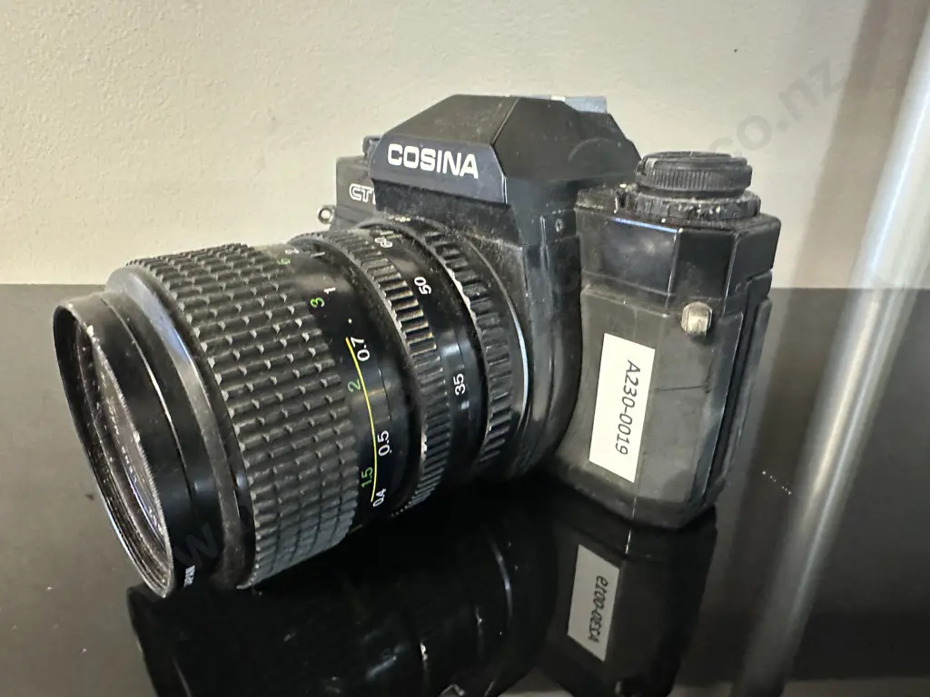 Vintage Cosina CT1EX 35mm Camera (#80826483) with Cosina 35-70mm f/3.5-4.8 MC Macro Lens - Japan Image 1++