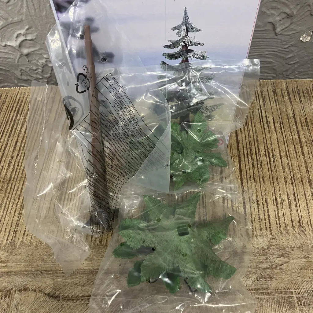 Rare Retired Schleich Fir Tree - No. 30653 (9" Model) Germany 2005. Brand New In Box Image 1++