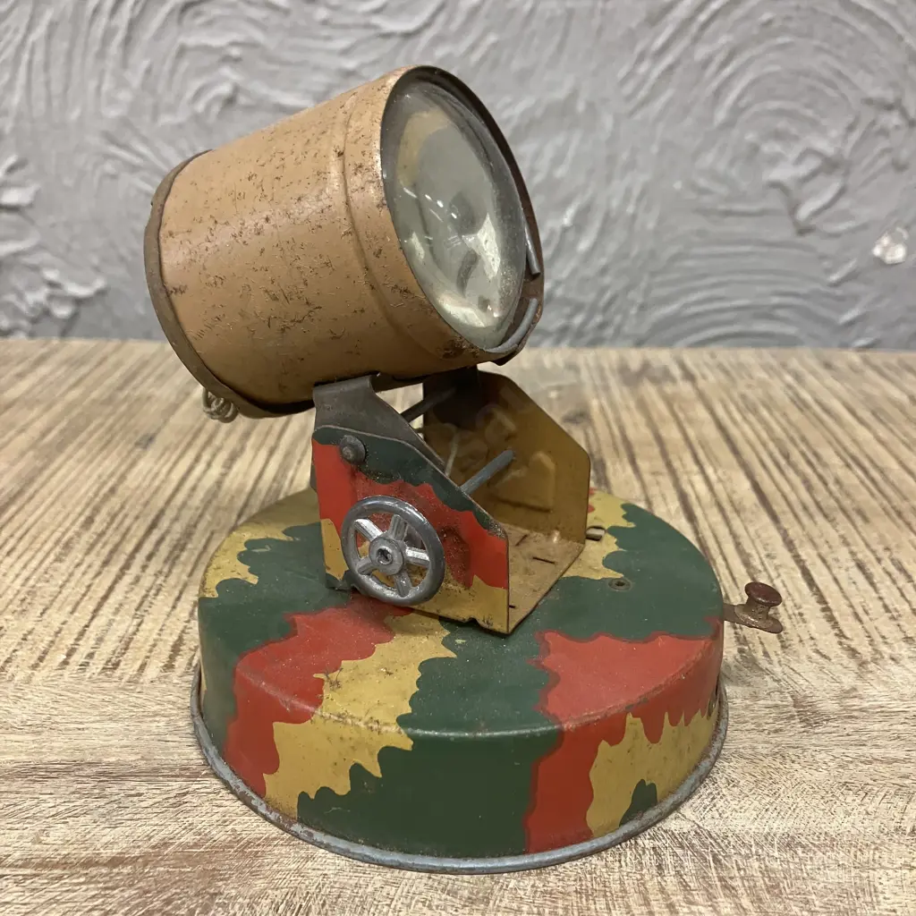 Tin Plate English Made Childs' Morse Code Lamp. H120mm (Vintage Condition) Image 1++