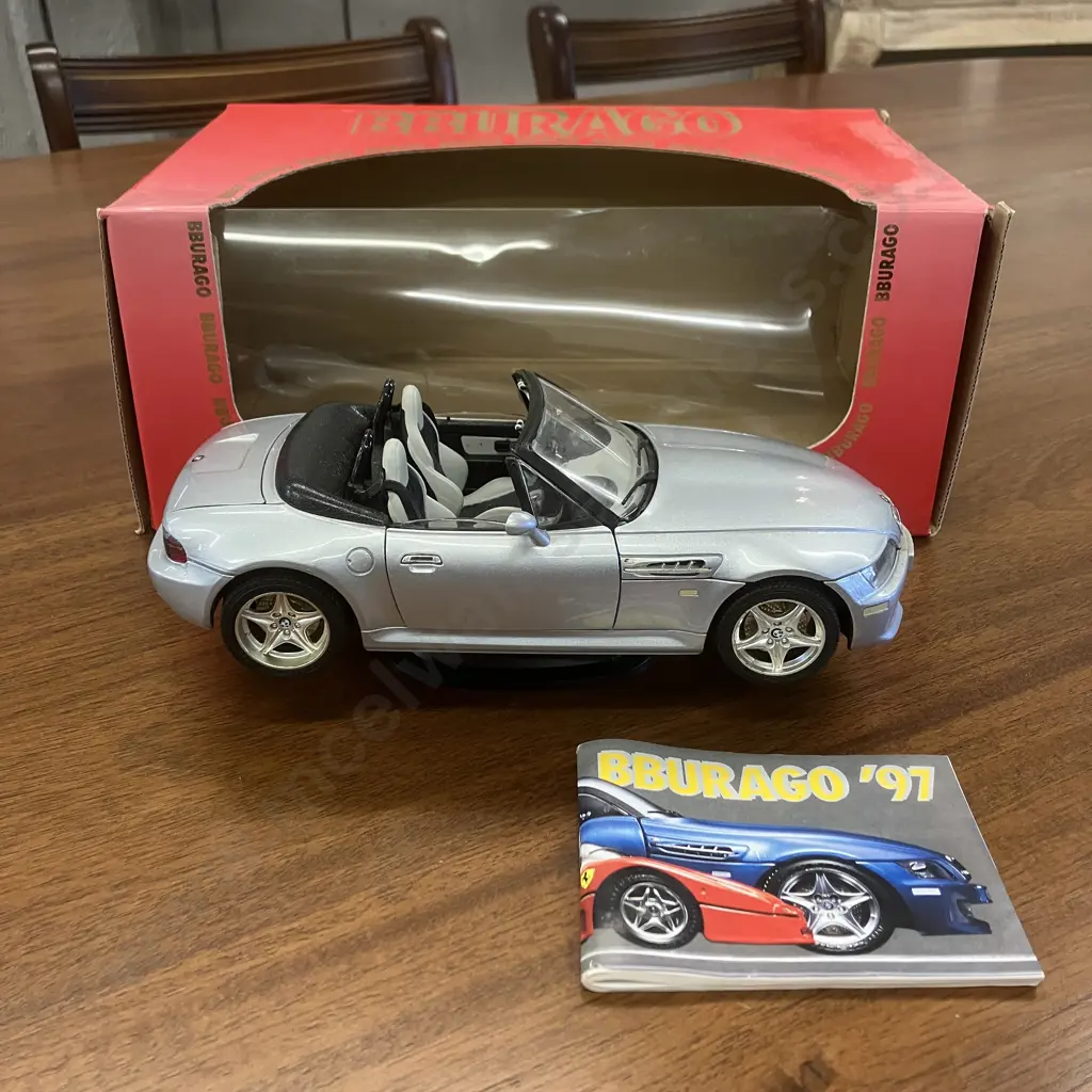 Bburago (Italy) 1:18 BMW Z3 M-Roadster 1996 Die-Cast Model In Silver With Original Box (3369) Image 1++