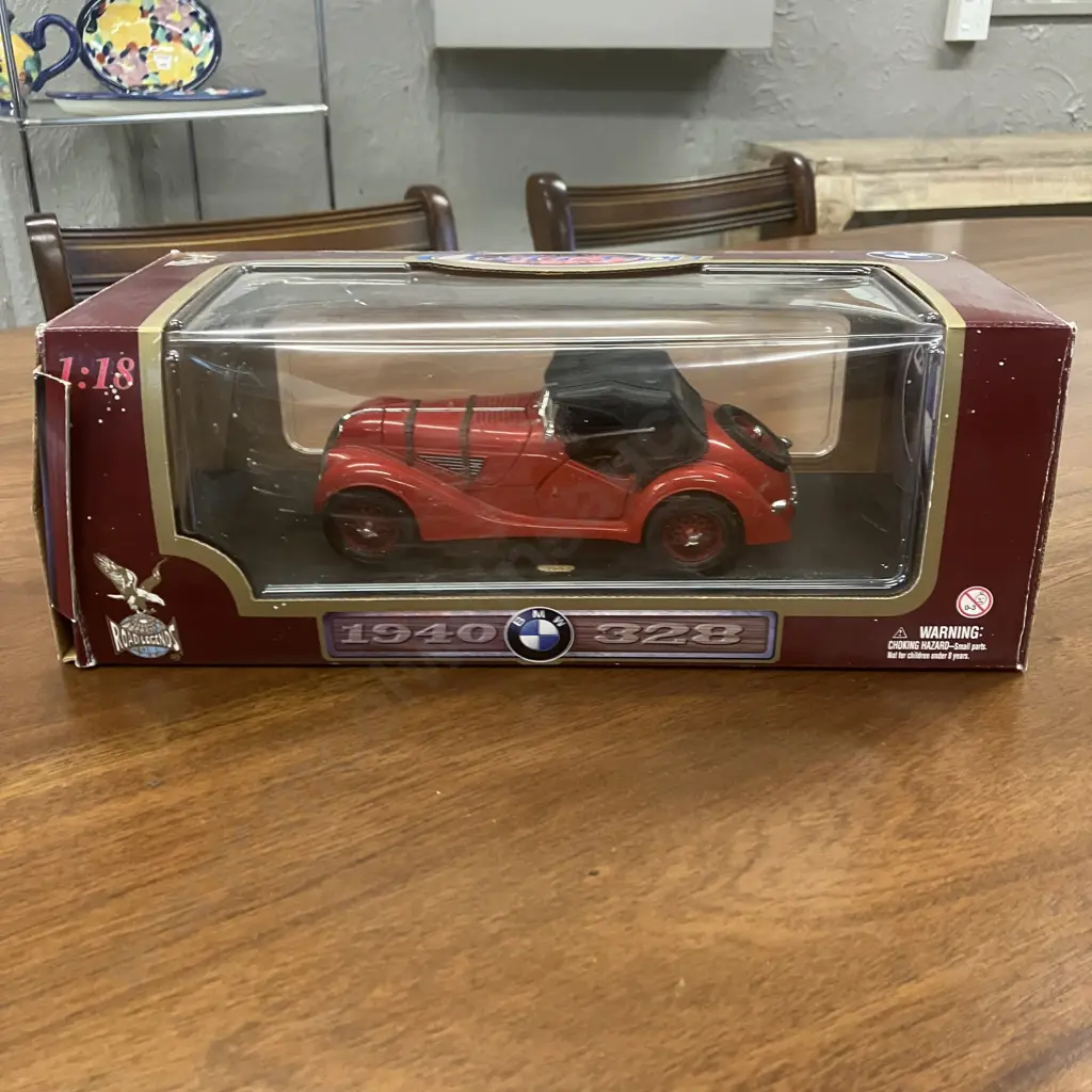 Road Legends 1:18 BMW 328 Die-Cast Model, Boxed Image 1++