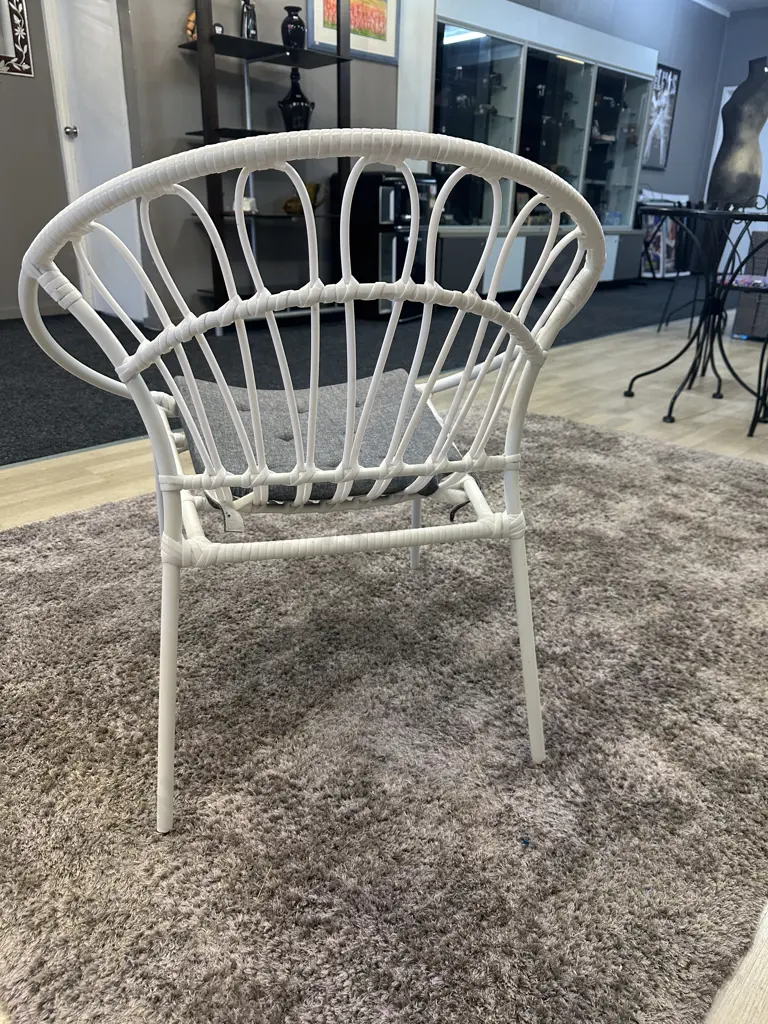 White Resin Patio Chair Bucket Design With Grey Living & Co Cushion H79,W72,D60cm. Image 1++