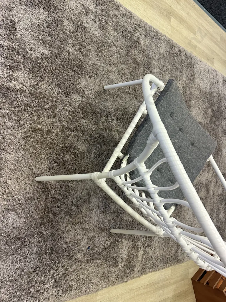 White Resin Patio Chair Bucket Design With Grey Living & Co Cushion H79,W72,D60cm. Image 1++