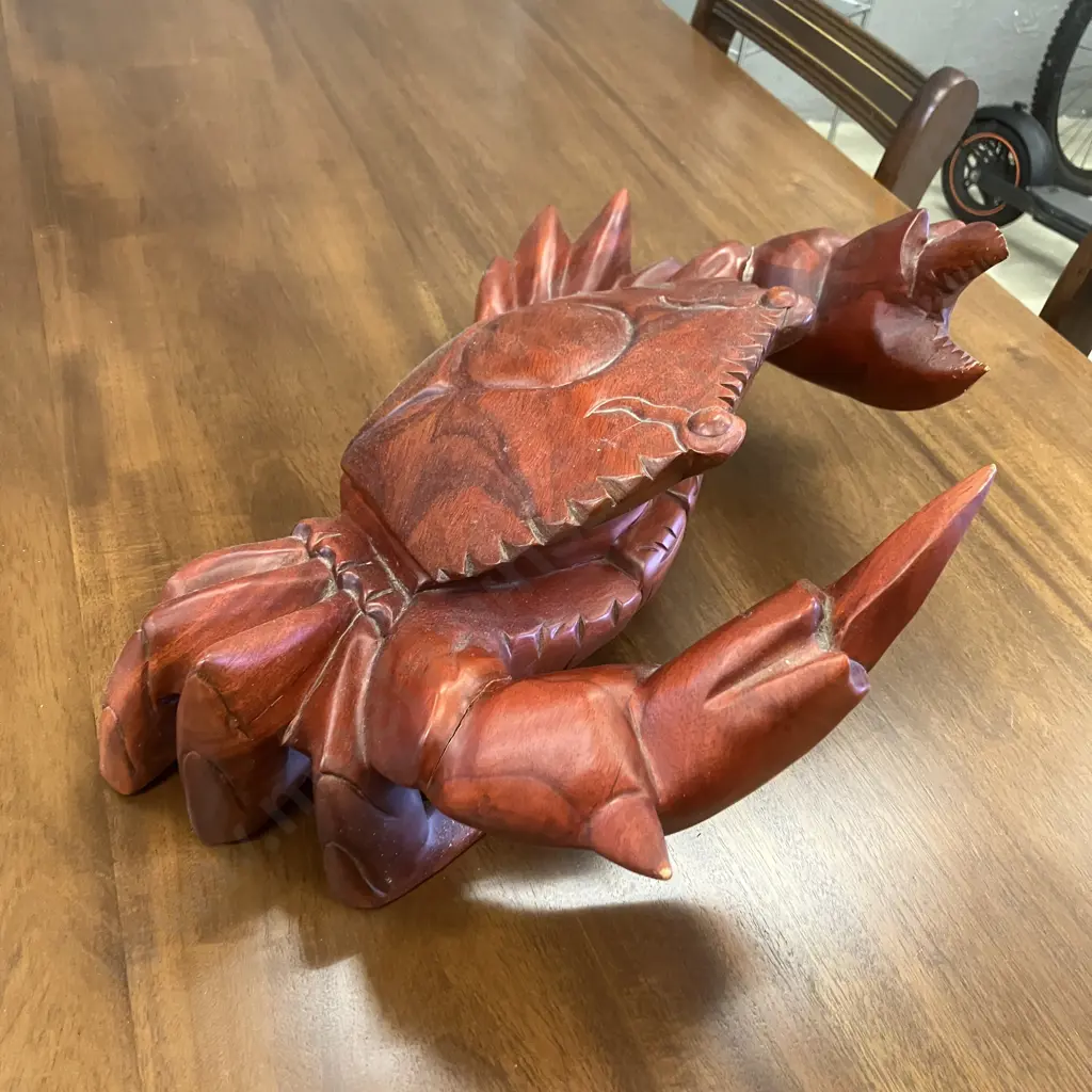 Large Carved Hardwood Crab With Hinged For Storage. H20 W48 D32cm (As Found) Image 1++