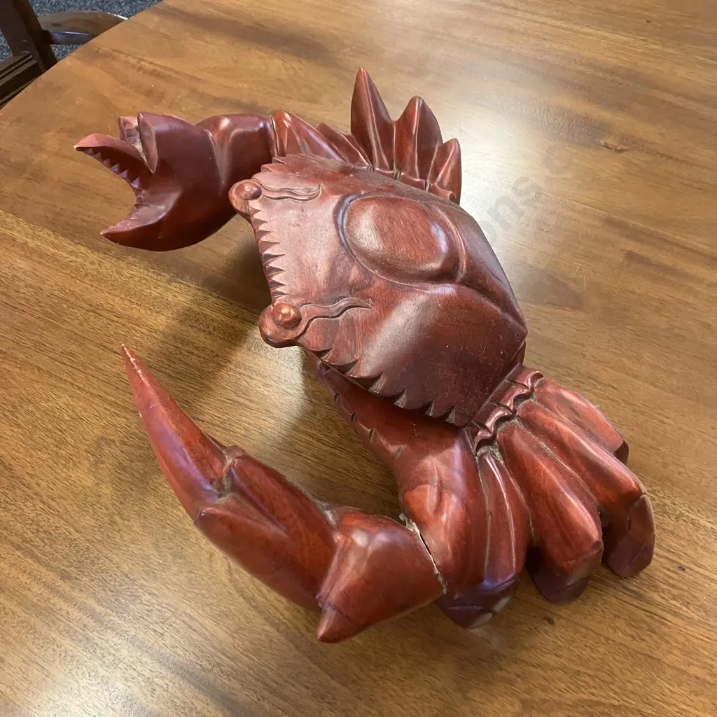 Large Carved Hardwood Crab With Hinged For Storage. H20 W48 D32cm (As Found) Image 1++