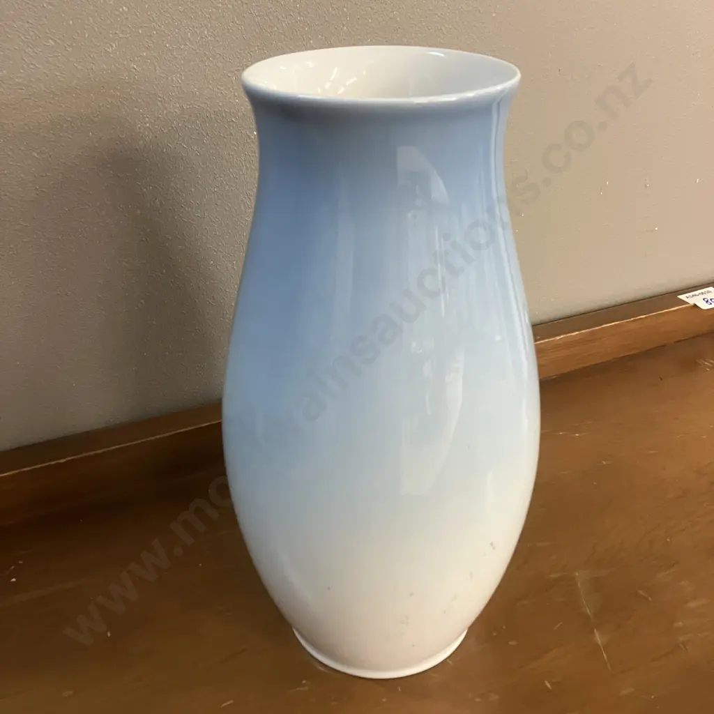 Bing & Grondahl Art Nouveau Vase With Kronborg Castle. #1302 / 6247. H22cm Image 1++
