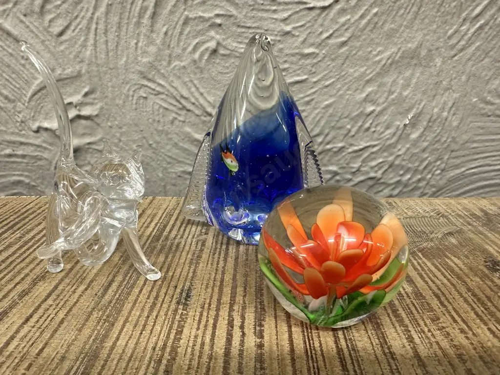 Vintage Glass Paper Weights & Cat With Bird Ornament Image 1++