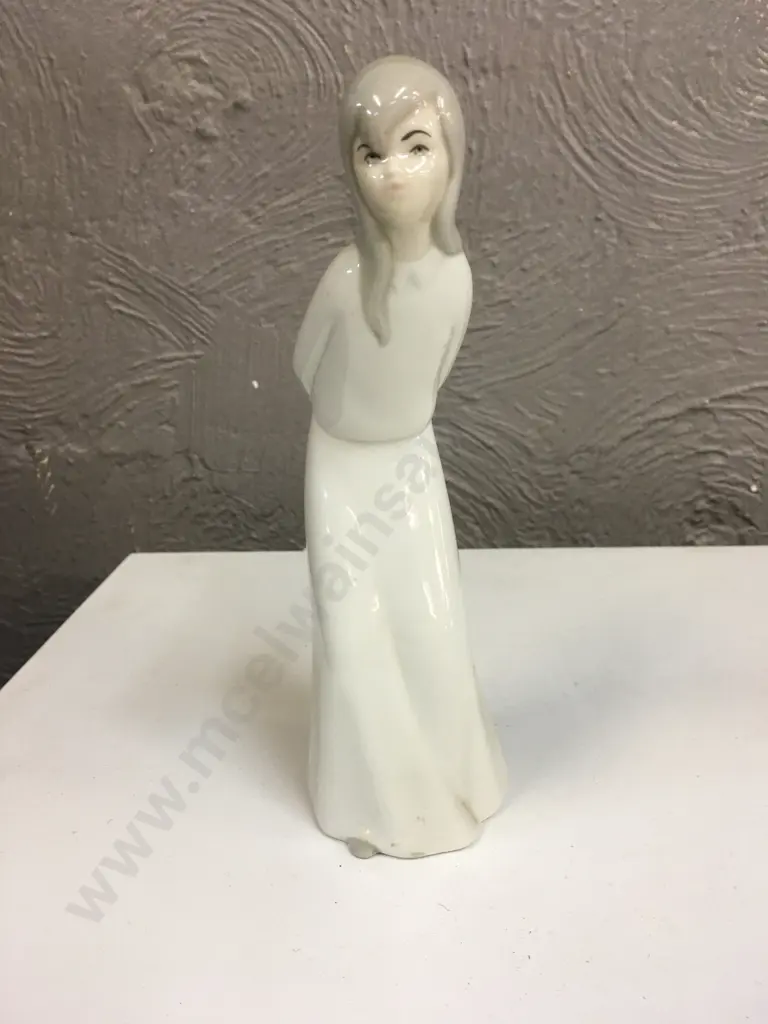 Vintage Miguel Reguena Porcelain Women Figurine H21cm. Image 1++