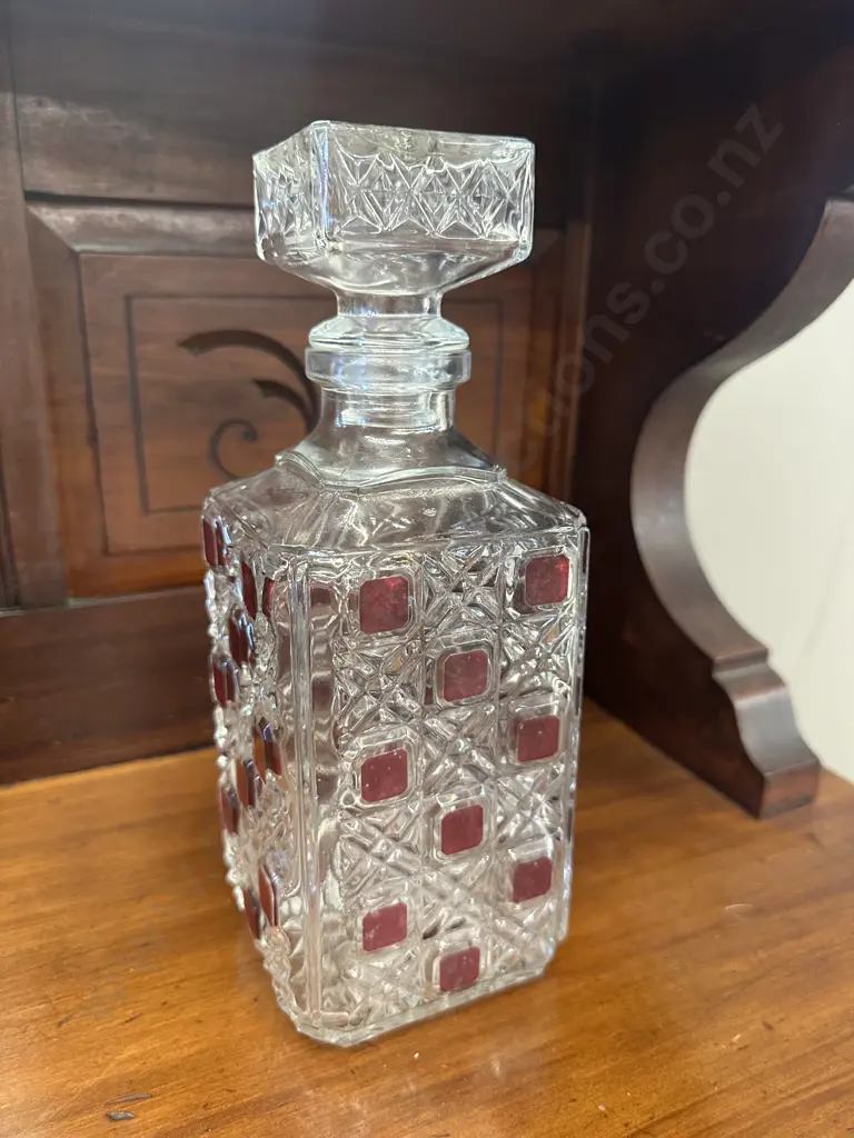 Vintage Pressed Crystal Decanter With Square Ruby Flash Accents H25cm Image 1++