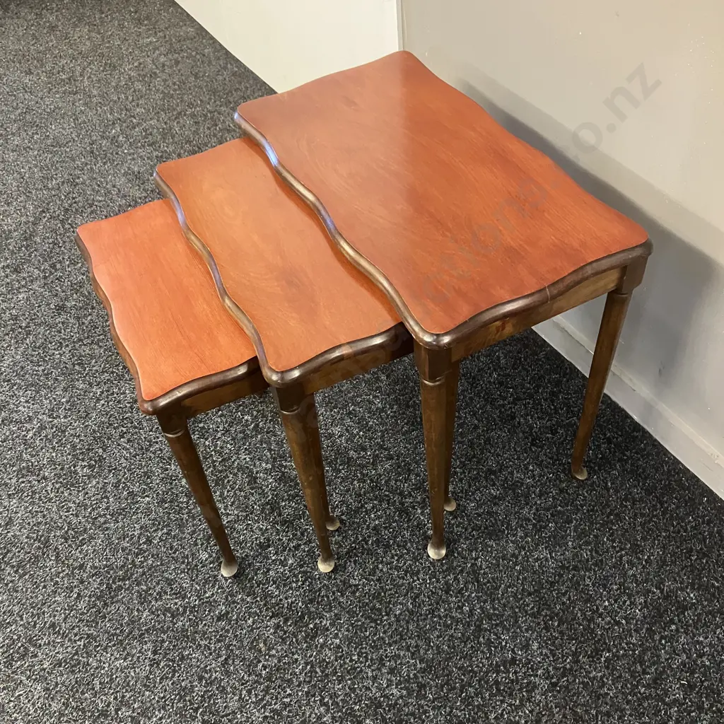 Mahogany Nest Of Three Tables, Fine Cabriole Legs. H45 W53 D28cm Image 1++