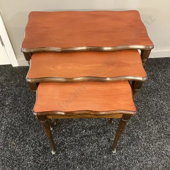 Mahogany Nest Of Three Tables, Fine Cabriole Legs. H45 W53 D28cm