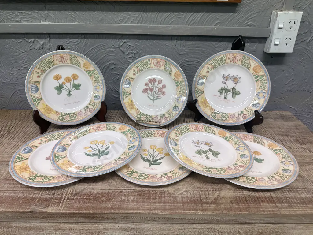 Wedgwood Home Garden Maze Dishes x8 Image 1++