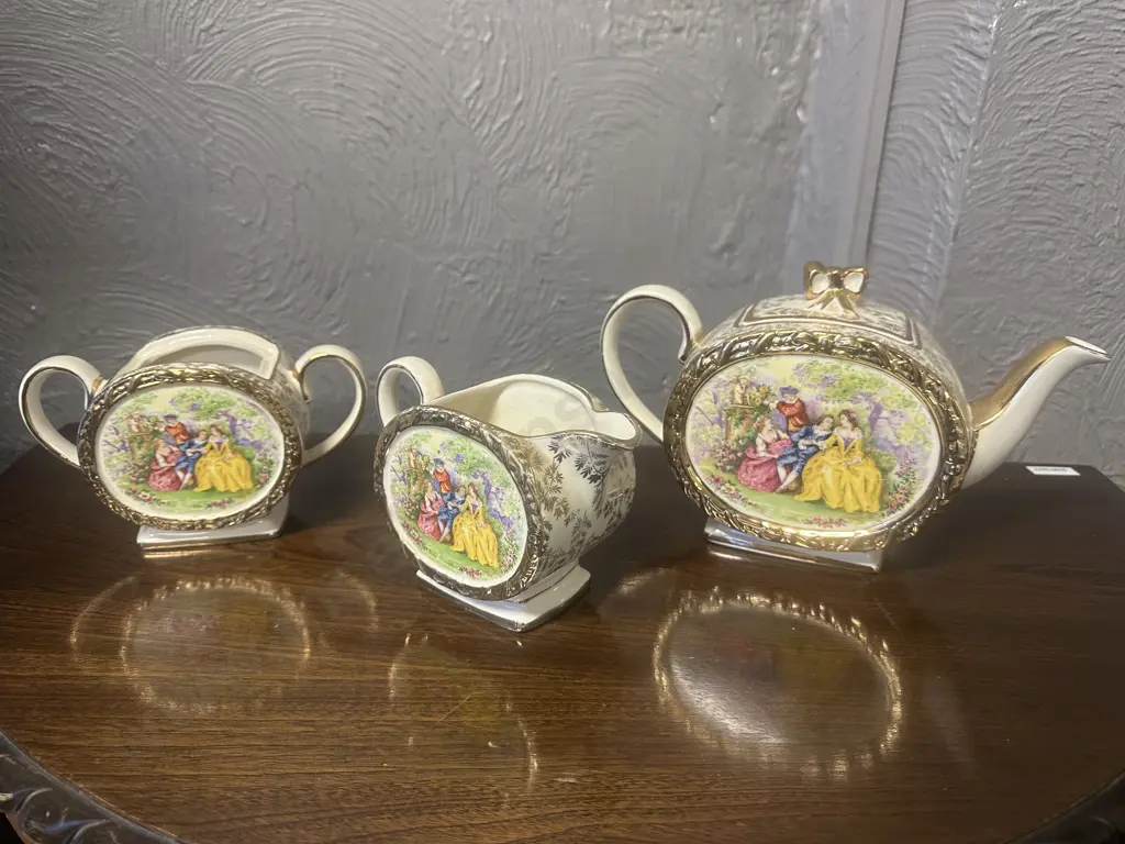 Sadler England 1930s Tea Set - Barrel Teapot With Bow Topped Lid, 1876 On Base (Sugar Bowl Missing Lid) Image 1++