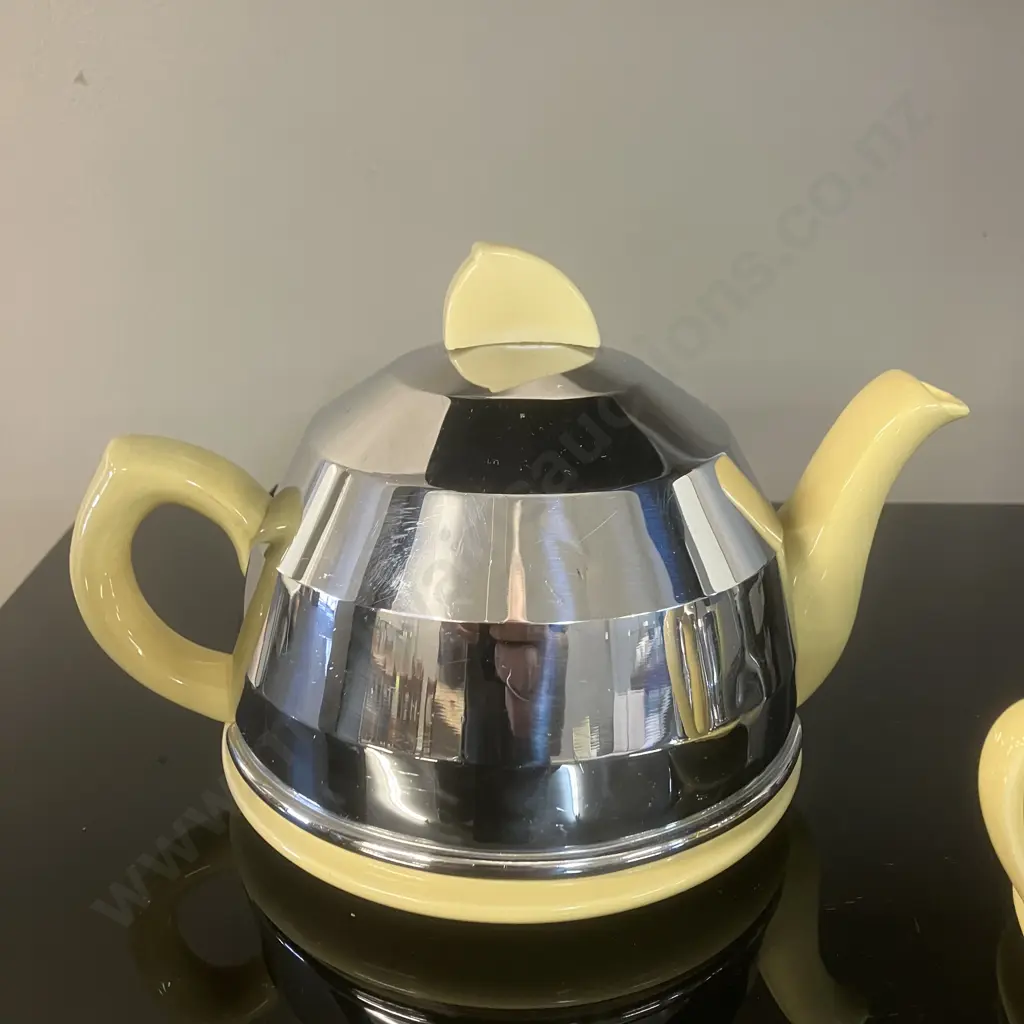 Art Deco Style Tea Pot With Creamer, Yellow & Insulated Chrome, Rd No 877448 1950's Vintage Made In England Image 1++