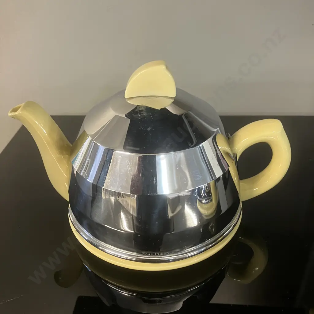 Art Deco Style Tea Pot With Creamer, Yellow & Insulated Chrome, Rd No 877448 1950's Vintage Made In England Image 1++