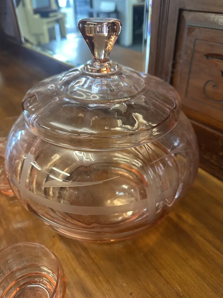 Vintage Clear Pink Glass Punch Bowl & Eight Glass Set Image 1++