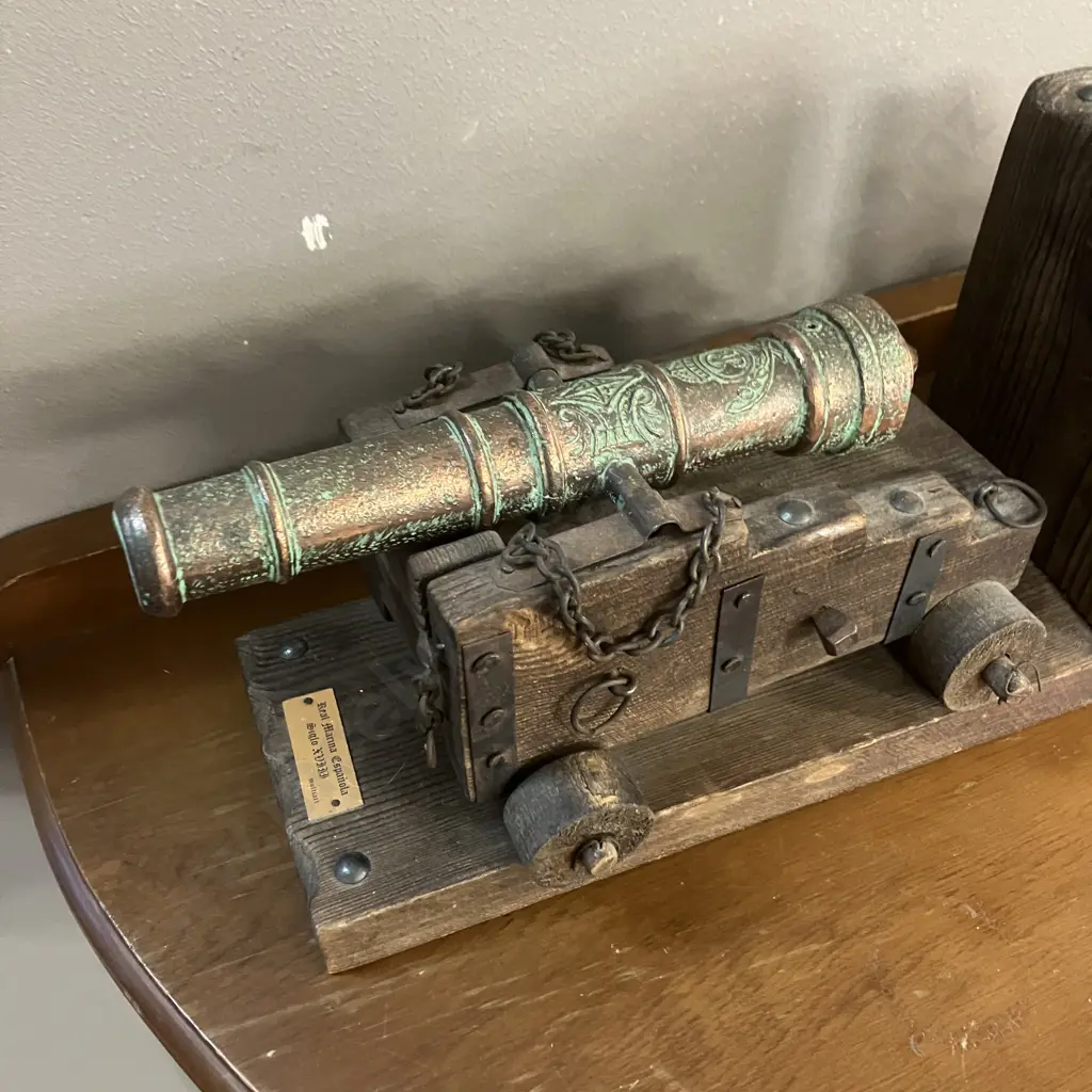 Vintage Copper & Wood Cannon Bookends "Real Marina Espanola Siglo XVIII" H4.5 W48 D9.5cm Image 1++