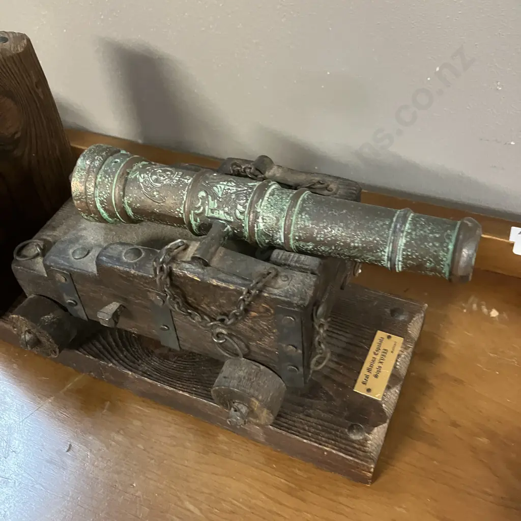 Vintage Copper & Wood Cannon Bookends "Real Marina Espanola Siglo XVIII" H4.5 W48 D9.5cm Image 1++