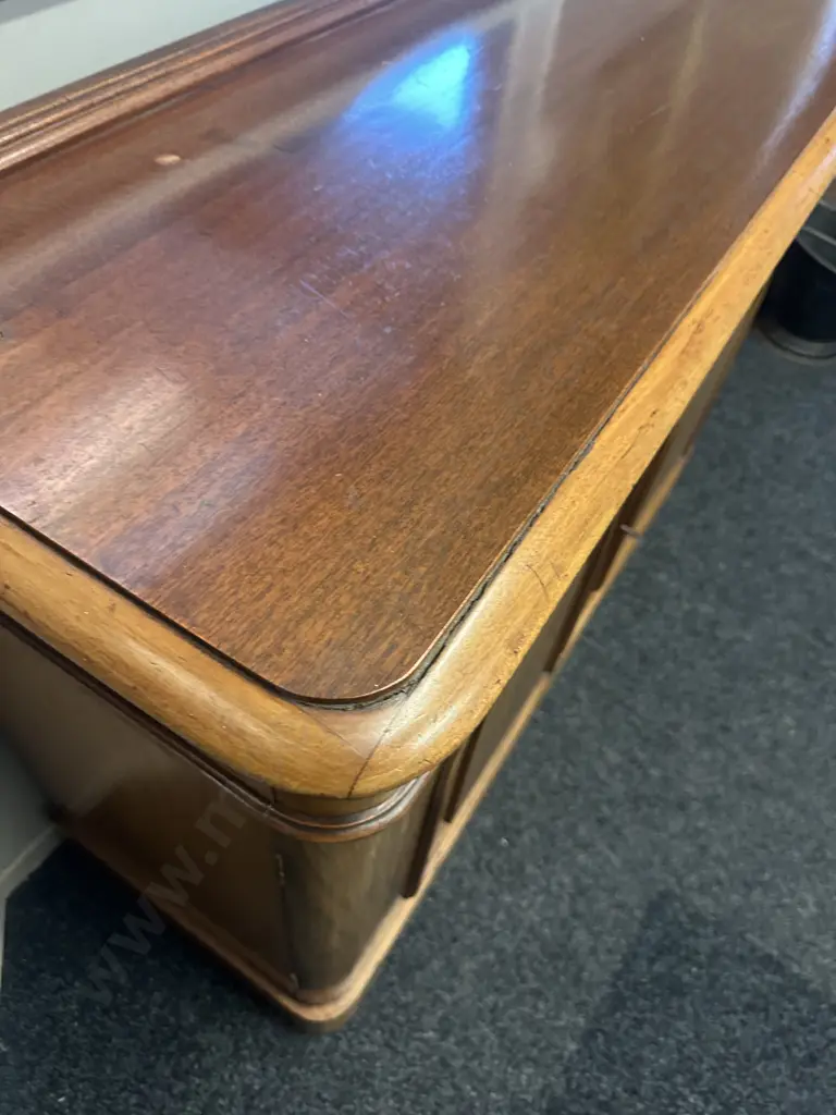Mahogany Sideboard Two Drawer, Two Door With Key & Felt Lined Hidden Cutlery Drawer H98,W137,D52cm Image 1++