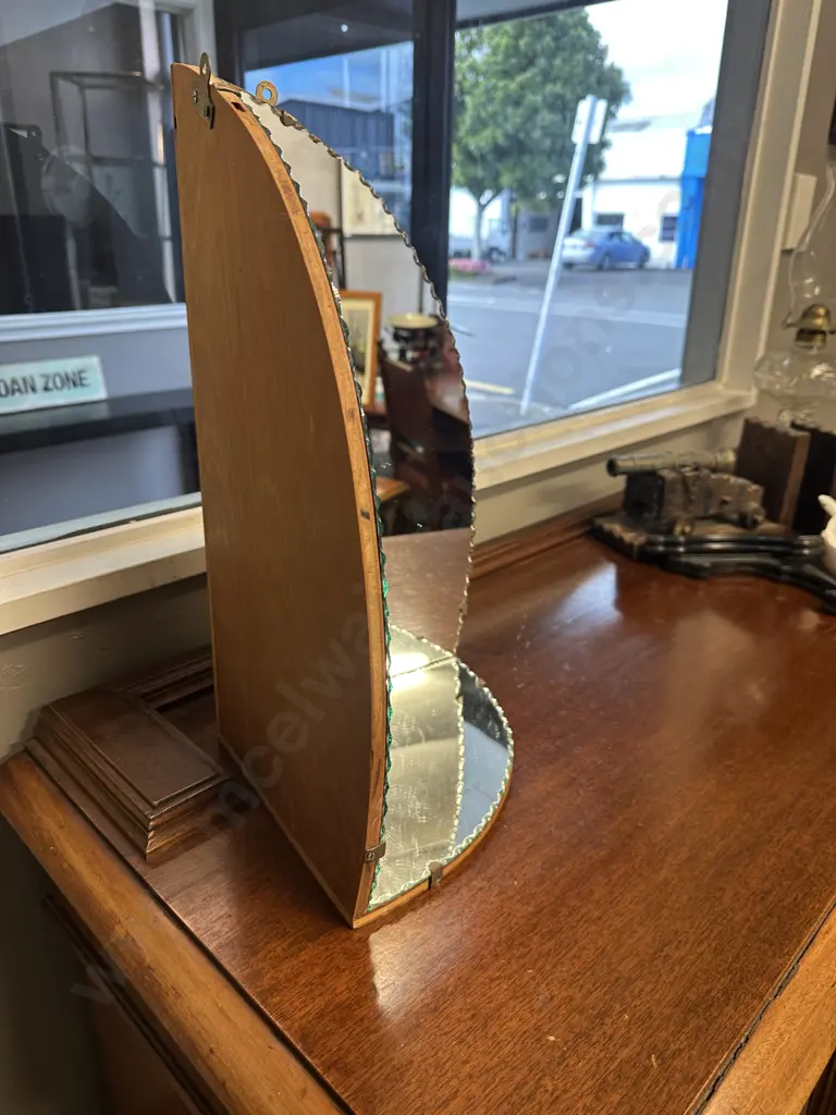 Retro Mirror Pie Crust Edge With Shelf H45,W52cm. Image 1++