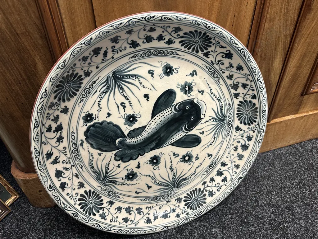 Large Glazed Pottery Bowl Blue & White Fish Detail Dia46cm. Image 1++