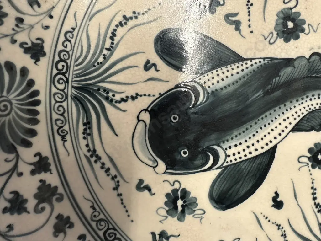 Large Glazed Pottery Bowl Blue & White Fish Detail Dia46cm. Image 1++