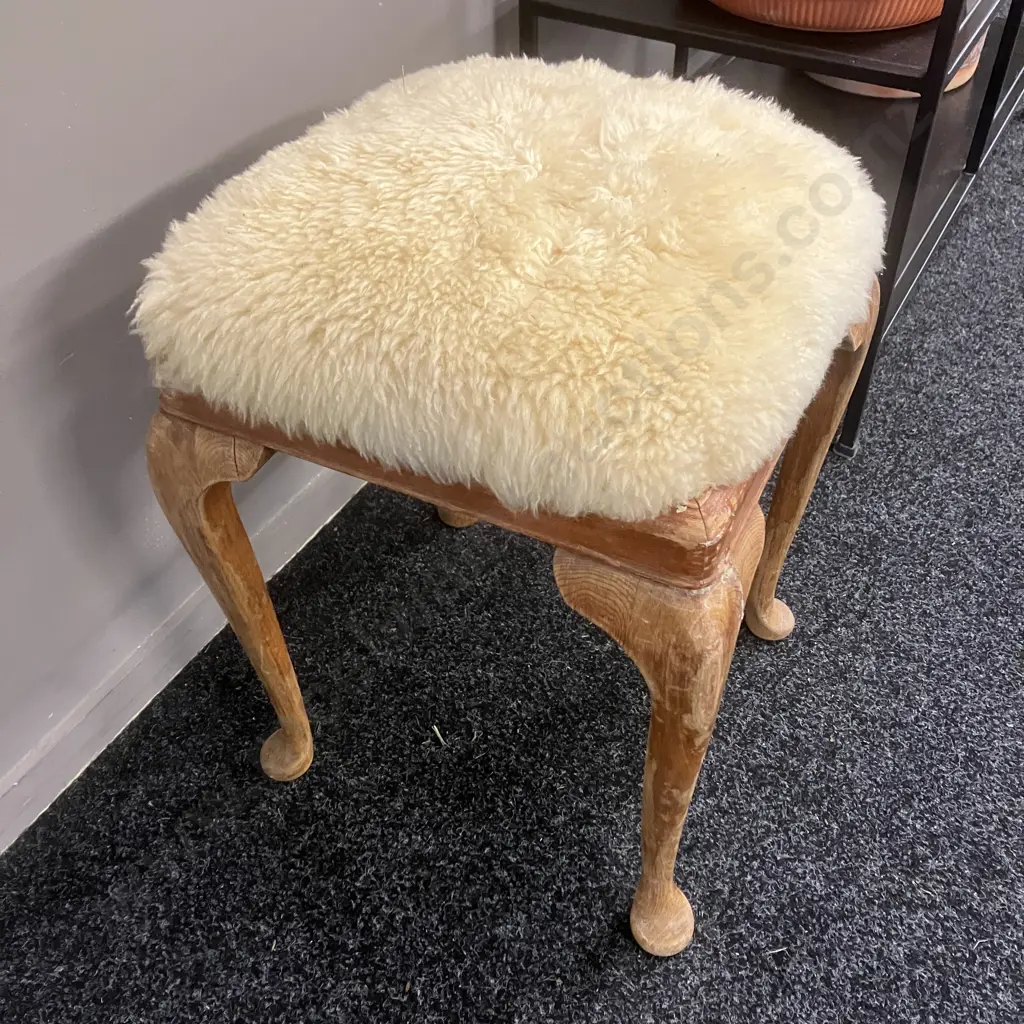 Bedroom Stool With Sheepskin Top Image 1++