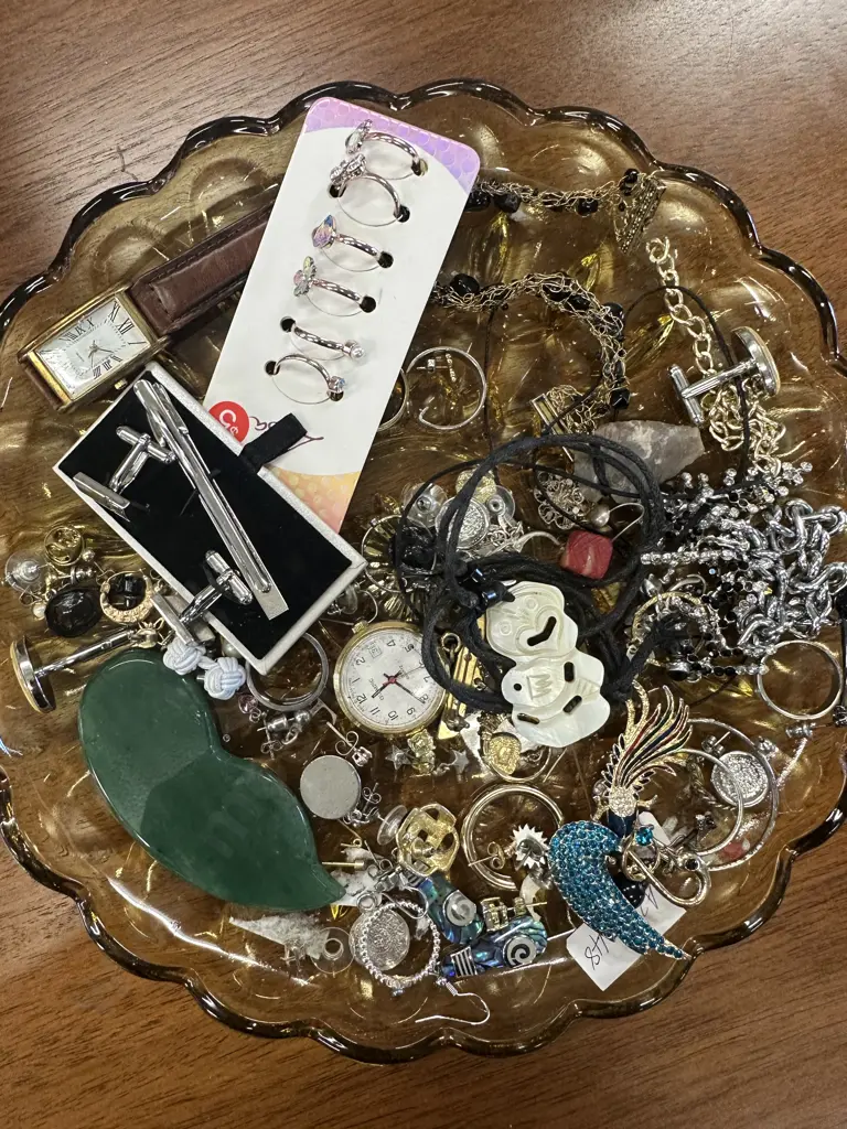 Selection Of Costume Jewellery Image 1++