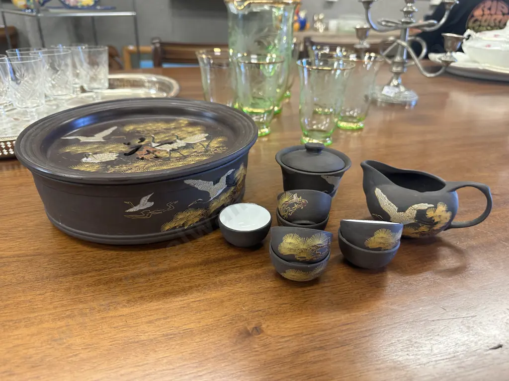 Oriental Pottery Teaware Image 1++