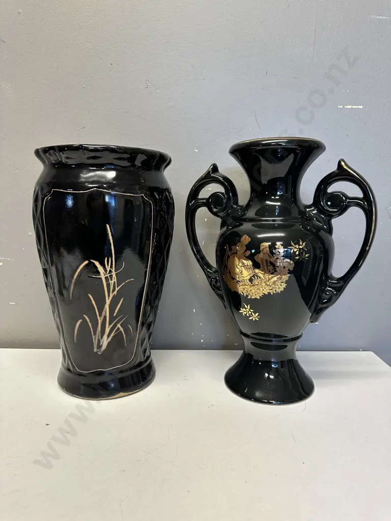 Black Vase With Bamboo Detail H31cm & Black & Gilt Detail Double Handled Vase H32cm. Image 1++