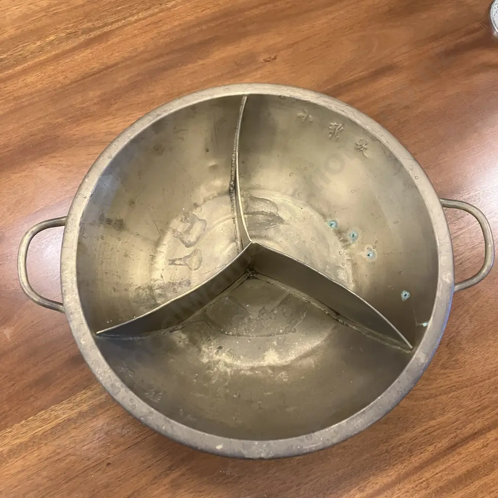 Vintage Chinese Bronze Hot Pot. 11 x 53cm Image 1++